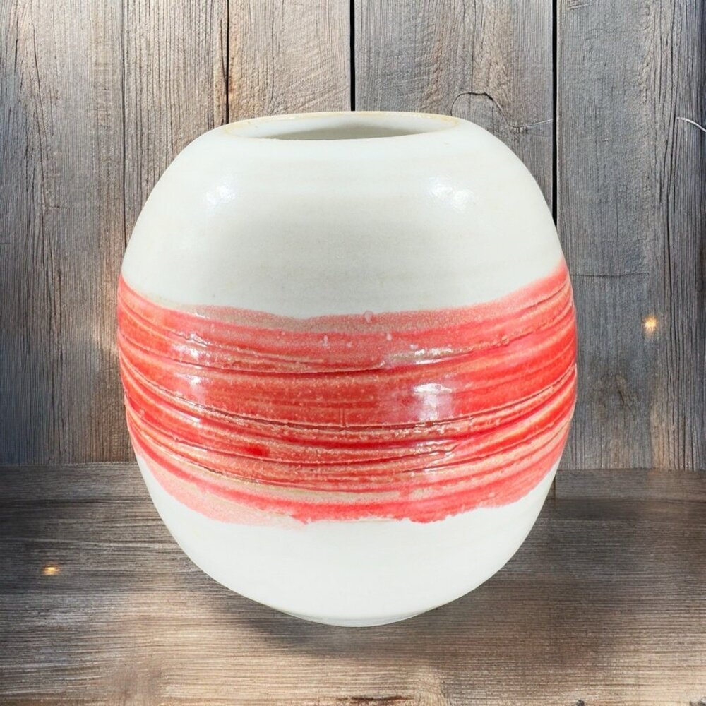 Hand Made Studio Art Pottery Stoneware Vase Vessel White‎ Red Glaze Hand Carved